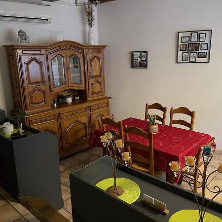 مبيت وإفطار إستين Chez Tifille المظهر الخارجي الصورة